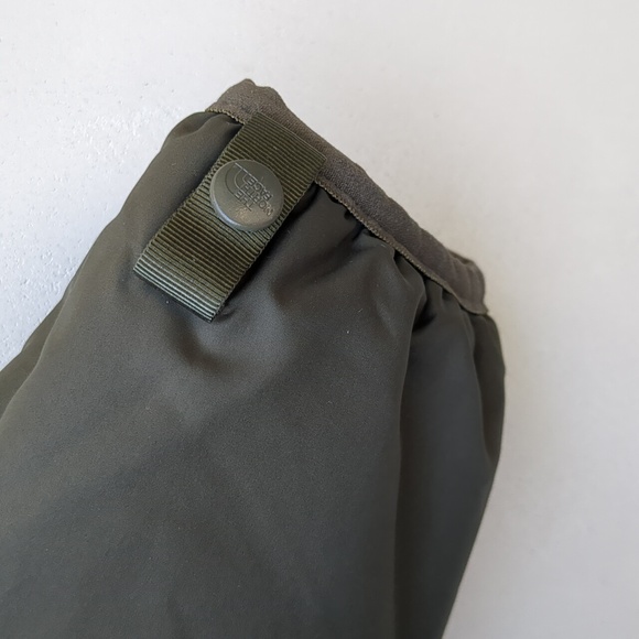 The North Face light puffer jacket size S - Picture 5 of 9